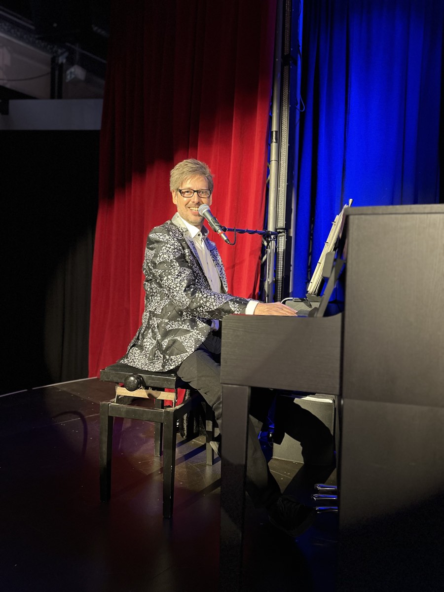 Showspielhaus Hofheim - Live-Pianist